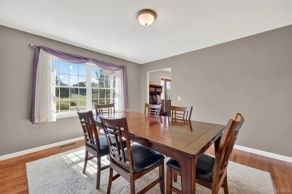 31 Trapps View Farm Road Wallkill NY 12589