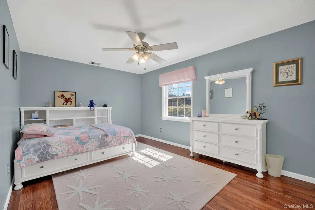 31 Trapps View Farm Road Wallkill NY 12589
