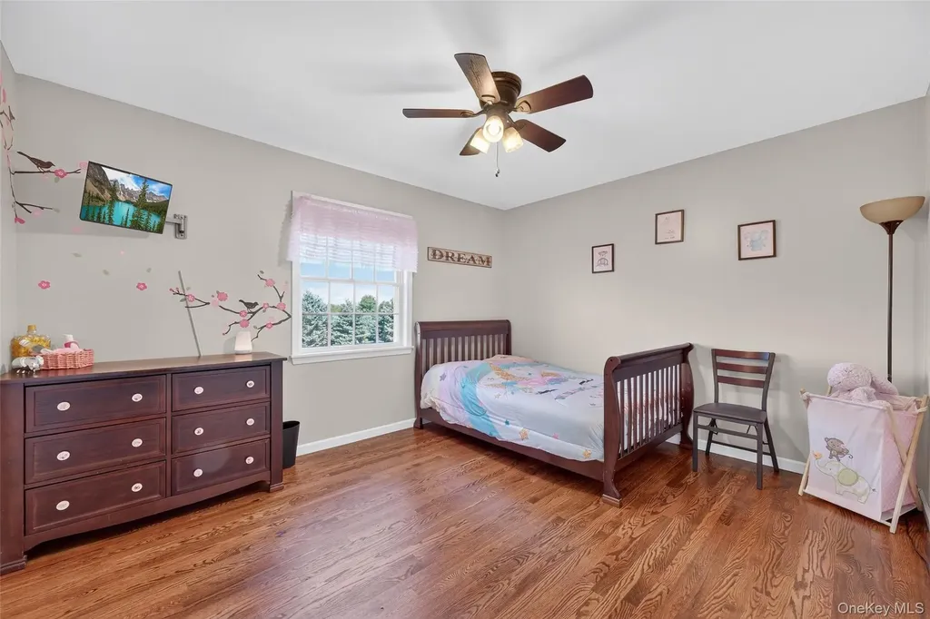 31 Trapps View Farm Road Wallkill NY 12589