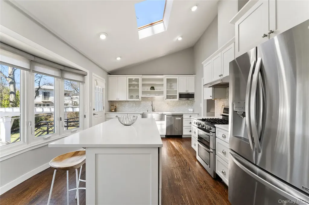 236 Robert Drive New Rochelle NY 10804