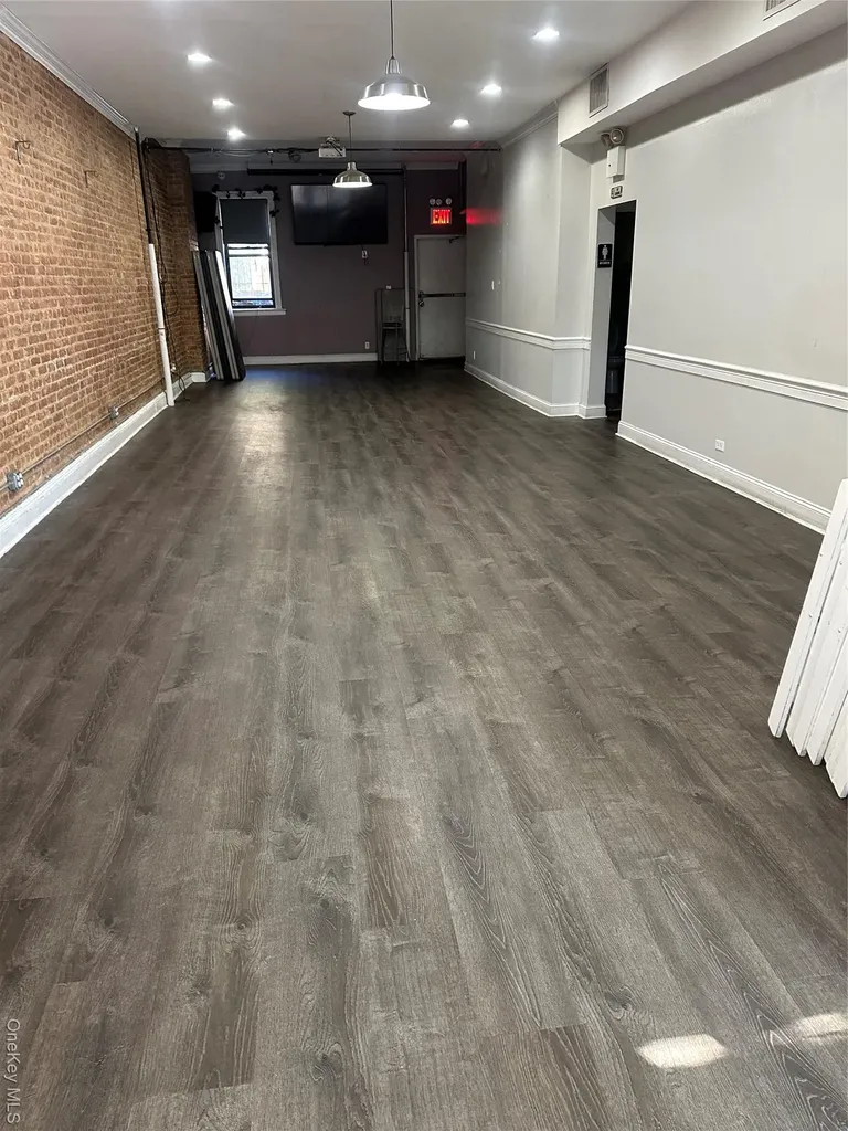 1515 Nostrand Brooklyn NY 11224