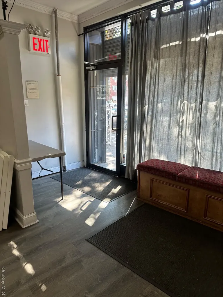 1515 Nostrand Brooklyn NY 11224