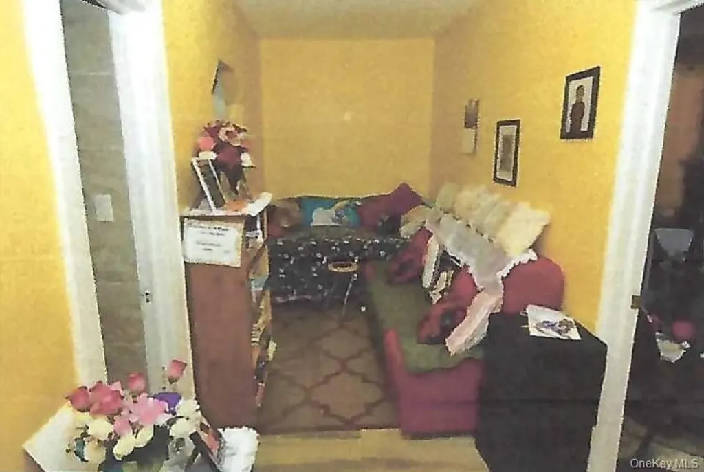 93- 03 Avenue L Brooklyn NY 11236