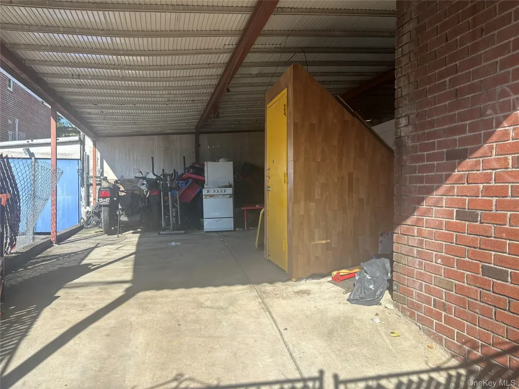 93- 03 Avenue L Brooklyn NY 11236