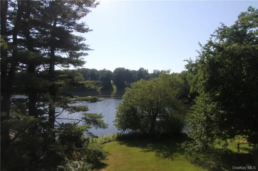 169 Shear Hill Road Mahopac NY 10541