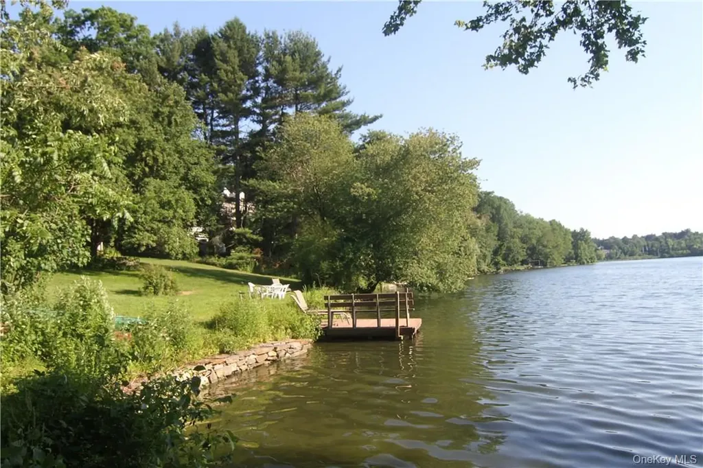 169 Shear Hill Road Mahopac NY 10541