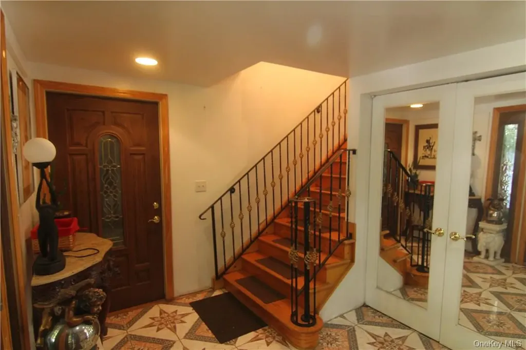 169 Shear Hill Road Mahopac NY 10541