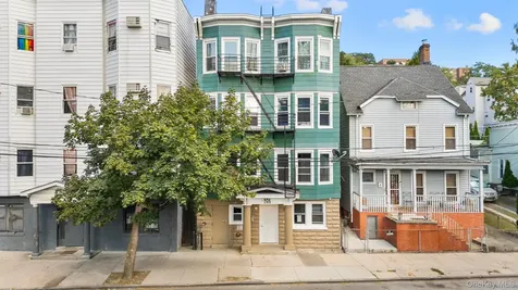 288 Woodworth Avenue Yonkers NY 10701