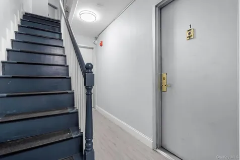 288 Woodworth Avenue Yonkers NY 10701