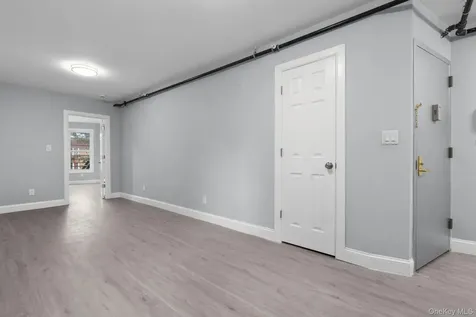 288 Woodworth Avenue Yonkers NY 10701