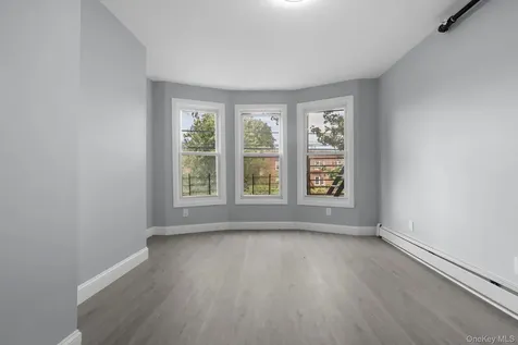 288 Woodworth Avenue Yonkers NY 10701