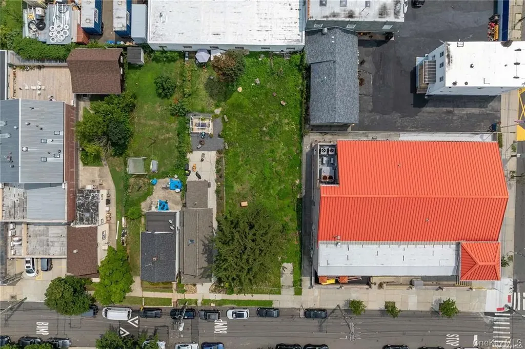 150-12 12 Avenue Whitestone NY 11357