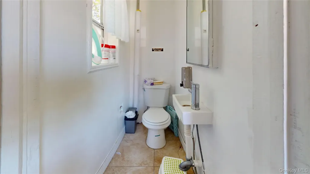 209 Lincoln Avenue Yonkers NY 10704