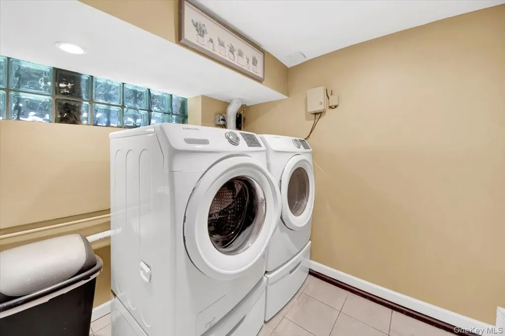12 Crest Avenue Mount Vernon NY 10550
