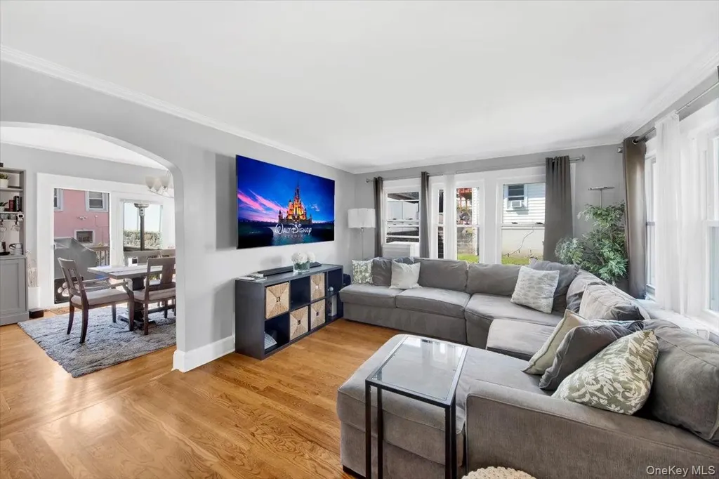 12 Crest Avenue Mount Vernon NY 10550