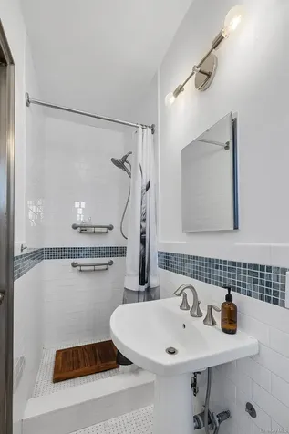 860 Grand Concourse Bronx NY 10451