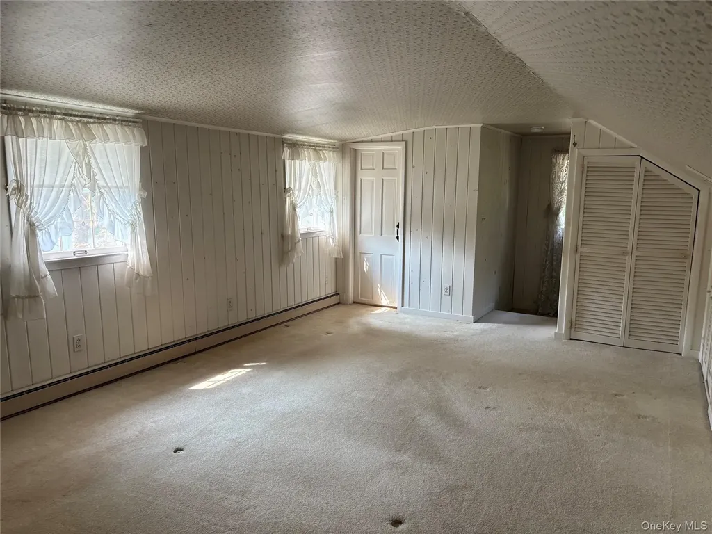 16 Rocklein Road Wading River NY 11792