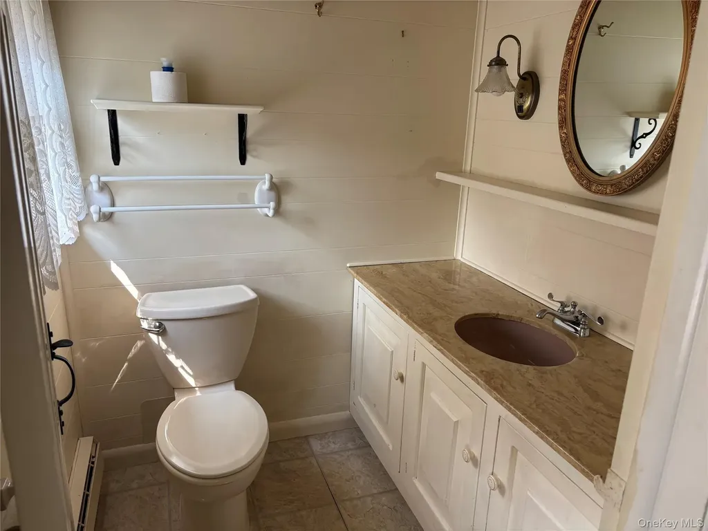 16 Rocklein Road Wading River NY 11792