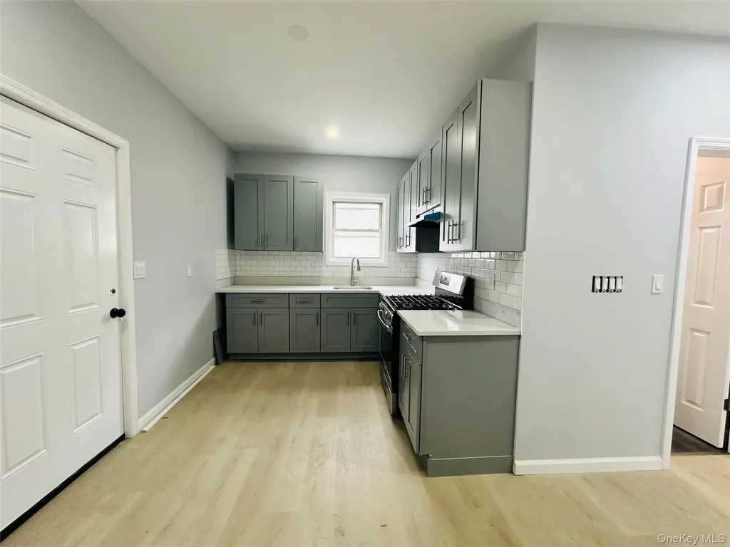 8 Morgan Avenue Poughkeepsie NY 12601