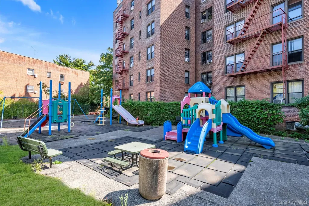 15030 71st Avenue Flushing NY 11367