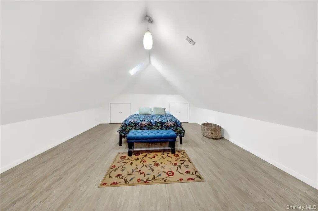 656 Wilcox Avenue Bronx NY 10465
