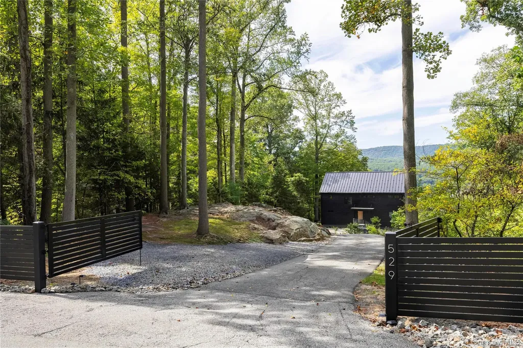 529 Route 9d Garrison NY 10524