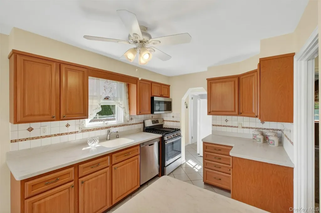 382 Marietta Avenue Hawthorne NY 10532