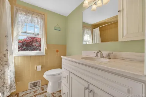 382 Marietta Avenue Hawthorne NY 10532