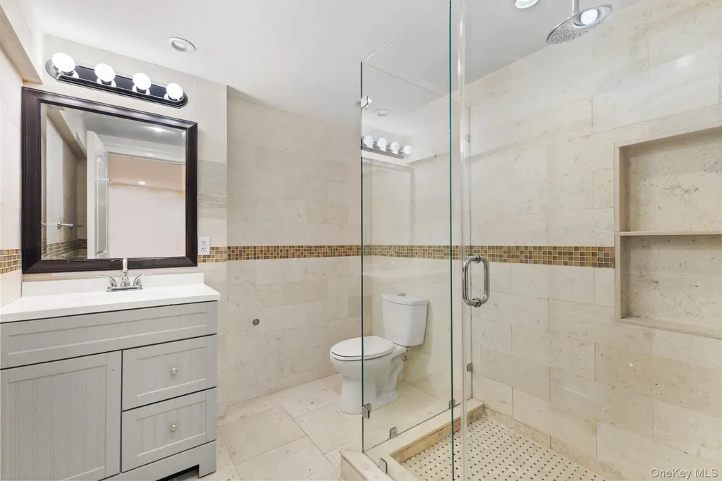 6036 Liebig Avenue Bronx NY 10471