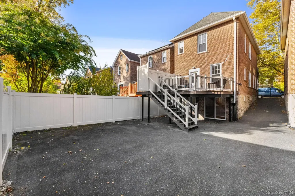 6036 Liebig Avenue Bronx NY 10471