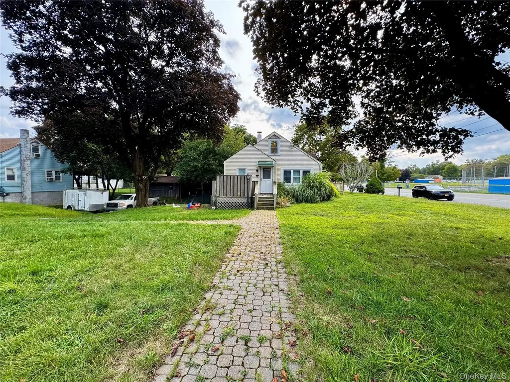 127 Watkins Avenue Middletown NY 10940