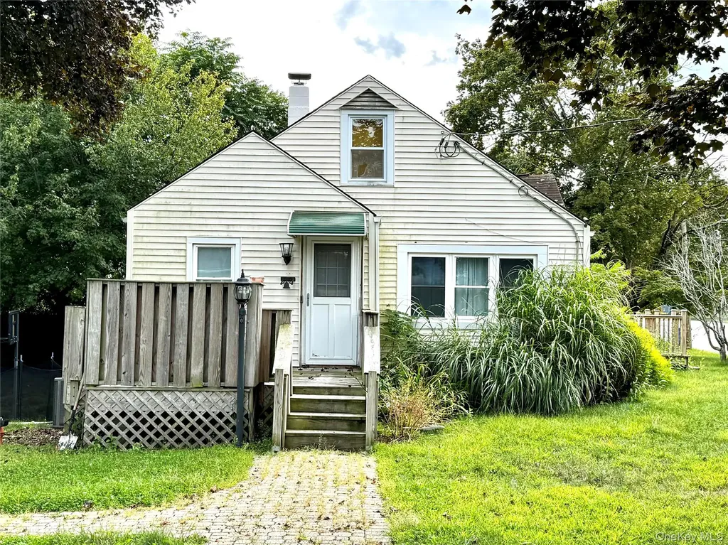 127 Watkins Avenue Middletown NY 10940