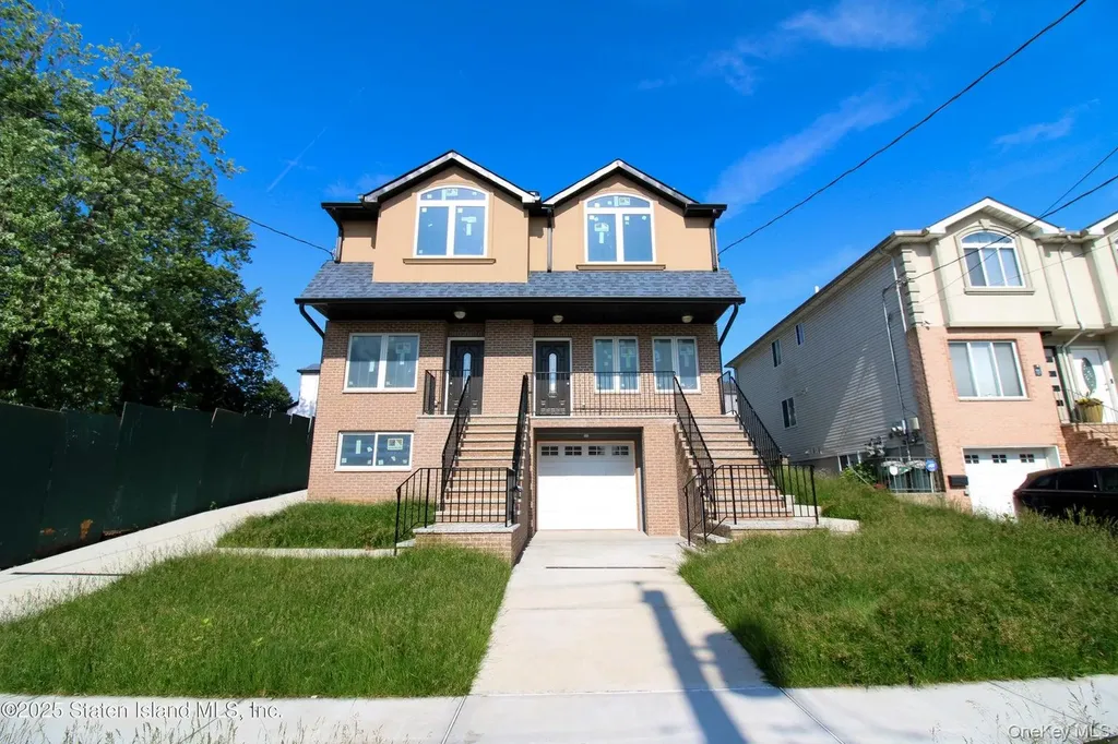 85 Perry Avenue Staten Island NY 10314