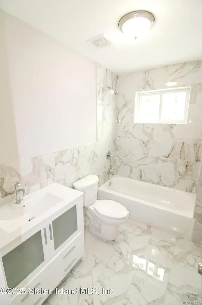 85 Perry Avenue Staten Island NY 10314
