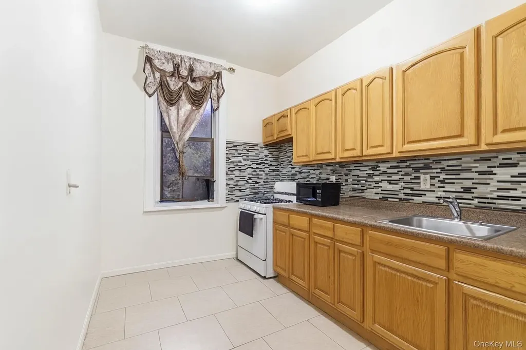 1040 Clay Avenue Bronx NY 10456