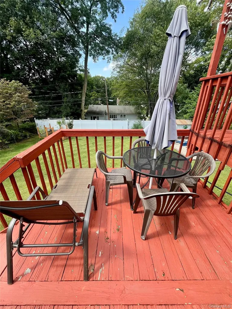 33 Island View Avenue Monroe NY 10950