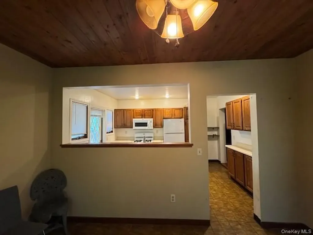 23 Rabbit Hill Road Monroe NY 10950