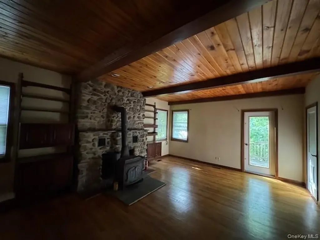 23 Rabbit Hill Road Monroe NY 10950