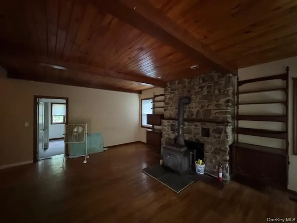 23 Rabbit Hill Road Monroe NY 10950