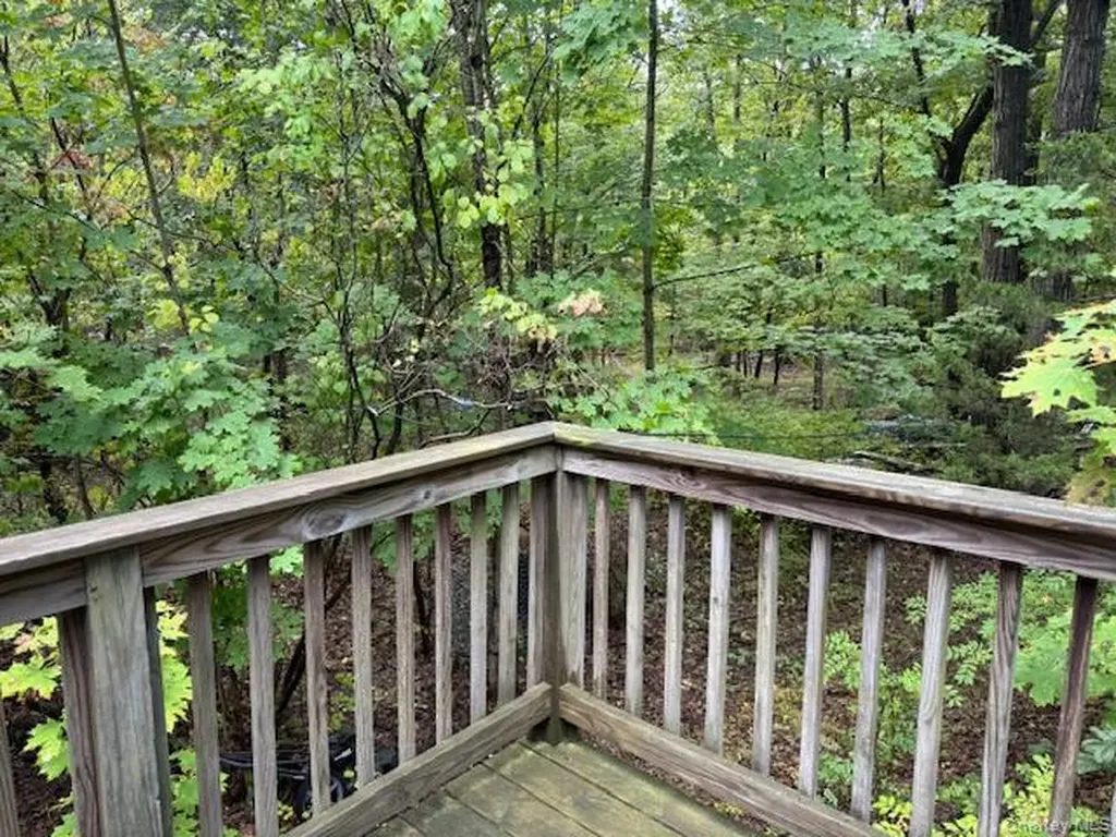 23 Rabbit Hill Road Monroe NY 10950