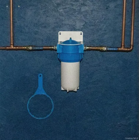 31 Lawrence Road Hyde Park NY 12538