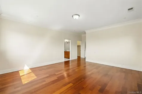 127 W Main Street Tarrytown NY 10591