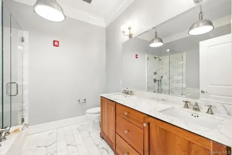 127 W Main Street Tarrytown NY 10591