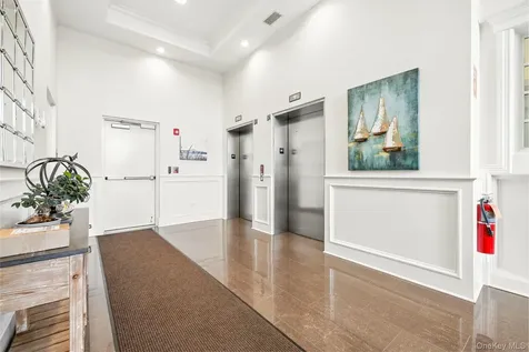 127 W Main Street Tarrytown NY 10591