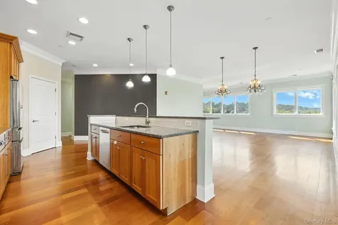 127 W Main Street Tarrytown NY 10591