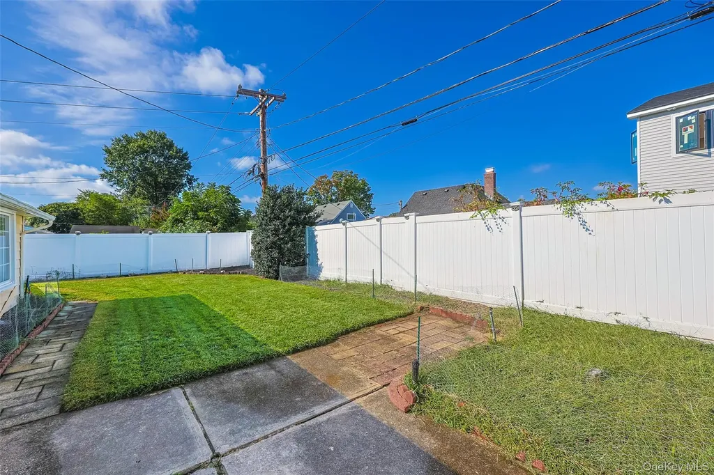 80 Cypress Lane E Westbury NY 11590