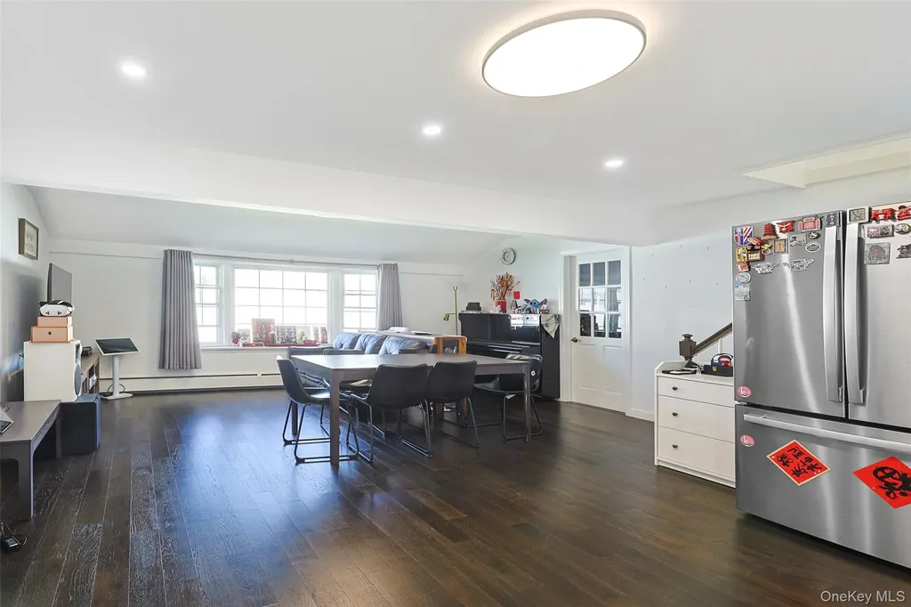 80 Cypress Lane E Westbury NY 11590