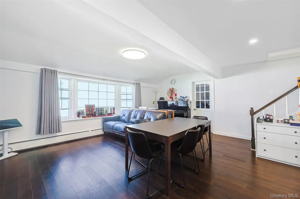 80 Cypress Lane E Westbury NY 11590