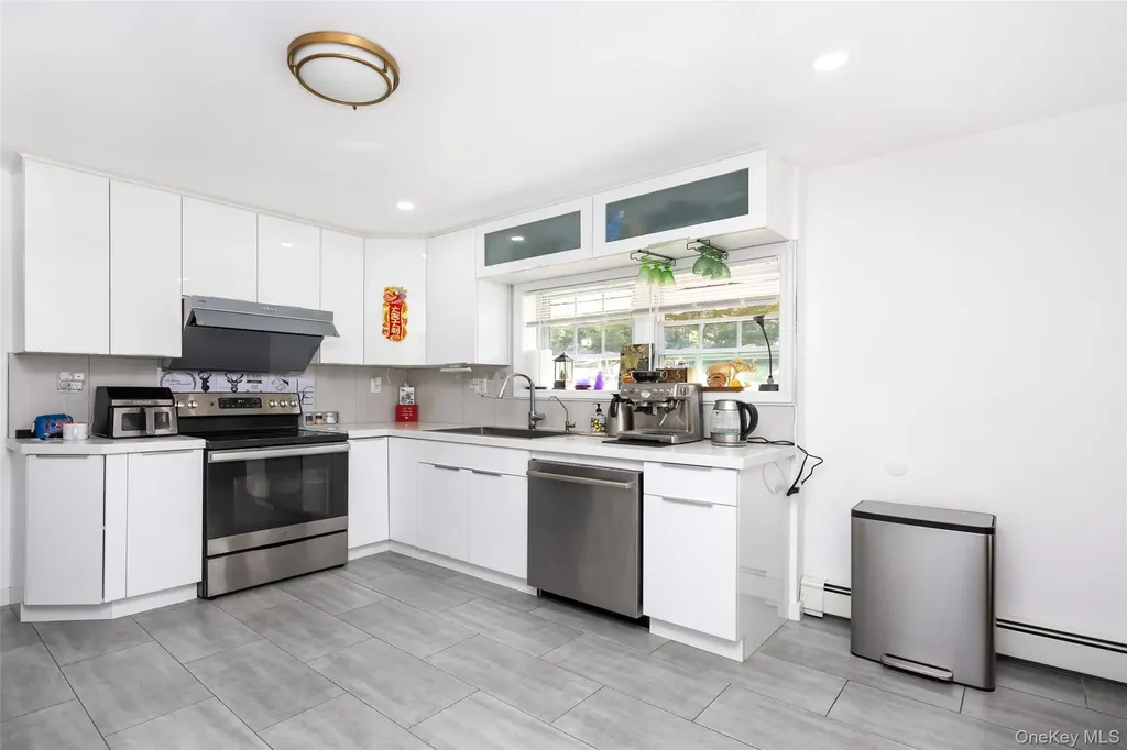 80 Cypress Lane E Westbury NY 11590
