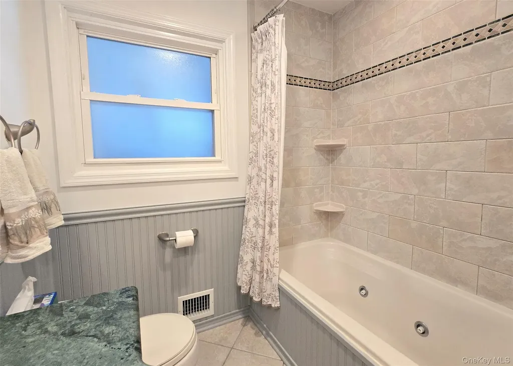 21 Jackson Avenue Centereach NY 11720